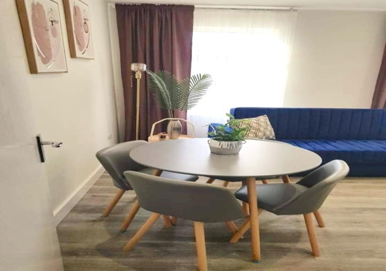 2 Bedroom Serviced Apartment # Londýn Exteriér fotografie