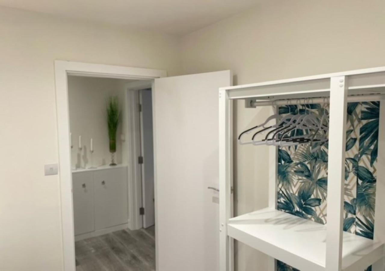 2 Bedroom Serviced Apartment # Londýn Exteriér fotografie